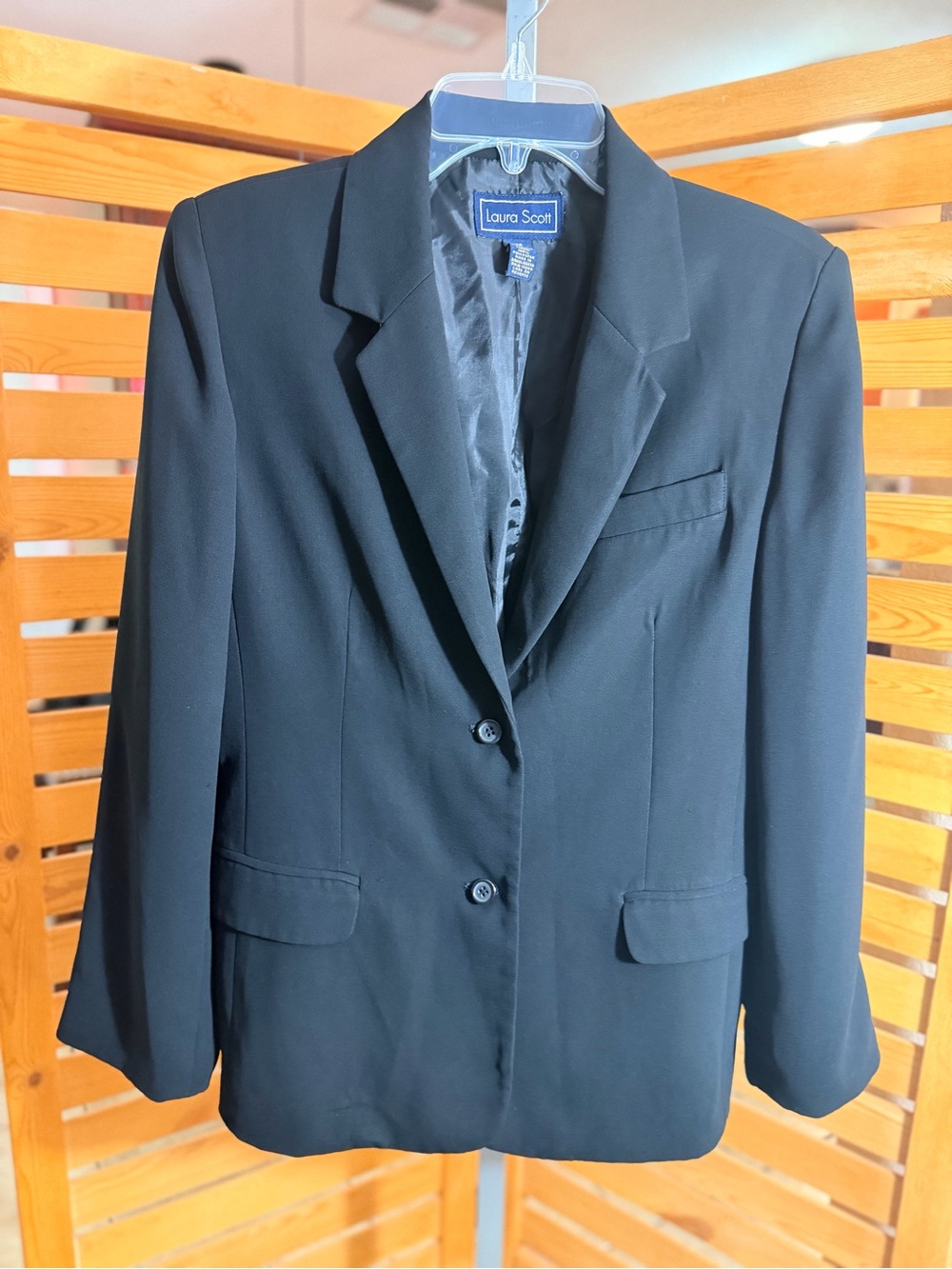 Laura Scott Black Women’s Blazer